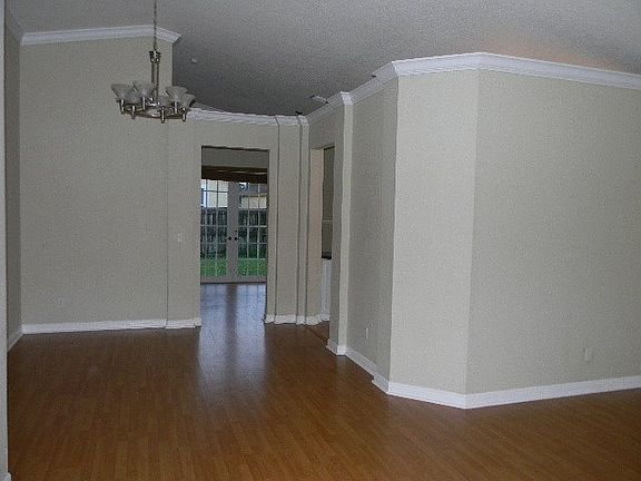 Additional Living Room