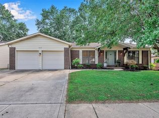 5424 Langsworth Dr, Saint Louis, MO