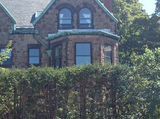 258 Walnut St, Brookline, MA 02445