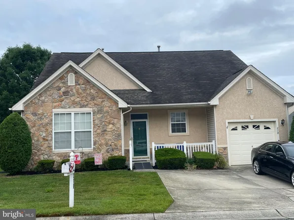 218 Heritage Way, Deptford, NJ 08096