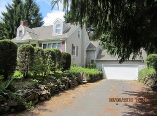 41 Belmont Ave, Feeding Hills, MA 01030