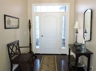 2126 E Bombay Rd, Midland, MI 48642