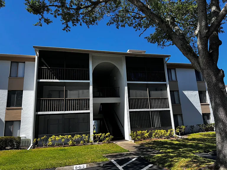 8205 Sun Spring Cir #72 — Photo 22