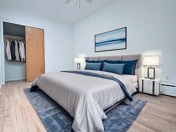 5th image of 4310 Broadway Floor 2A