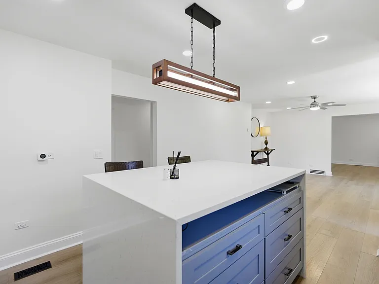 1030 Westmore Meyers Rd — Photo 23