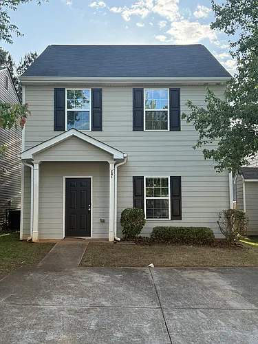 241 Coral Cir Photo 1