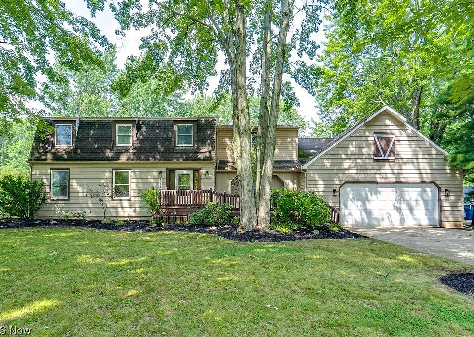 1st image of 7144 Fairacres Rd