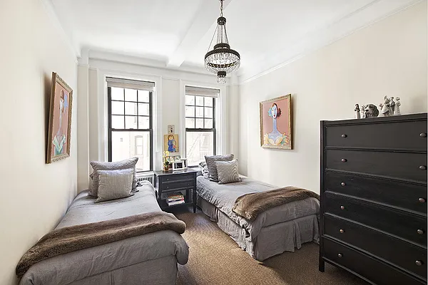 Sold by Stribling | media 14