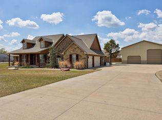 7985 N Alberts Dr, Yukon, OK 73099