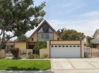 17697 Walnut St, Fountain Valley, CA 92708