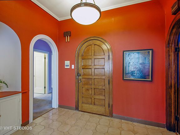 4th image of 2462 W Estes Ave #2