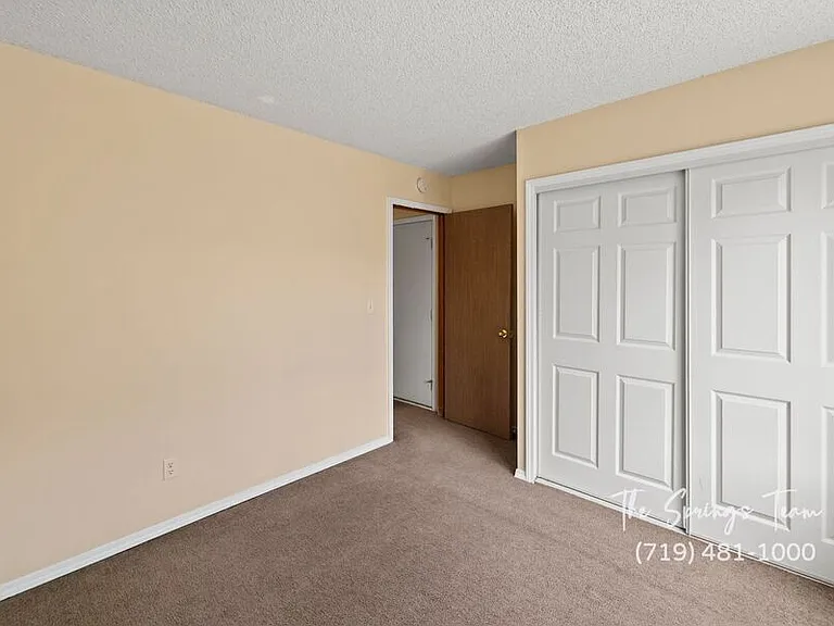 6460 Mohican Dr — Photo 6