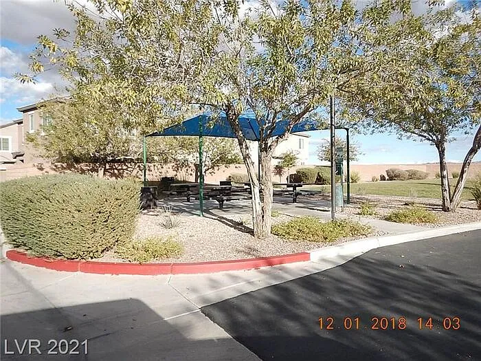 711 Taliput Palm Pl — Photo 32