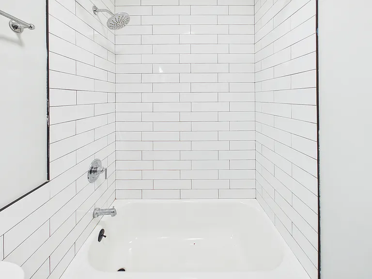 2207 W 18th St #1C — Photo 13