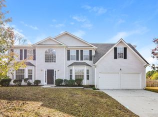 3827 Riverview Bnd, Ellenwood, GA 30294