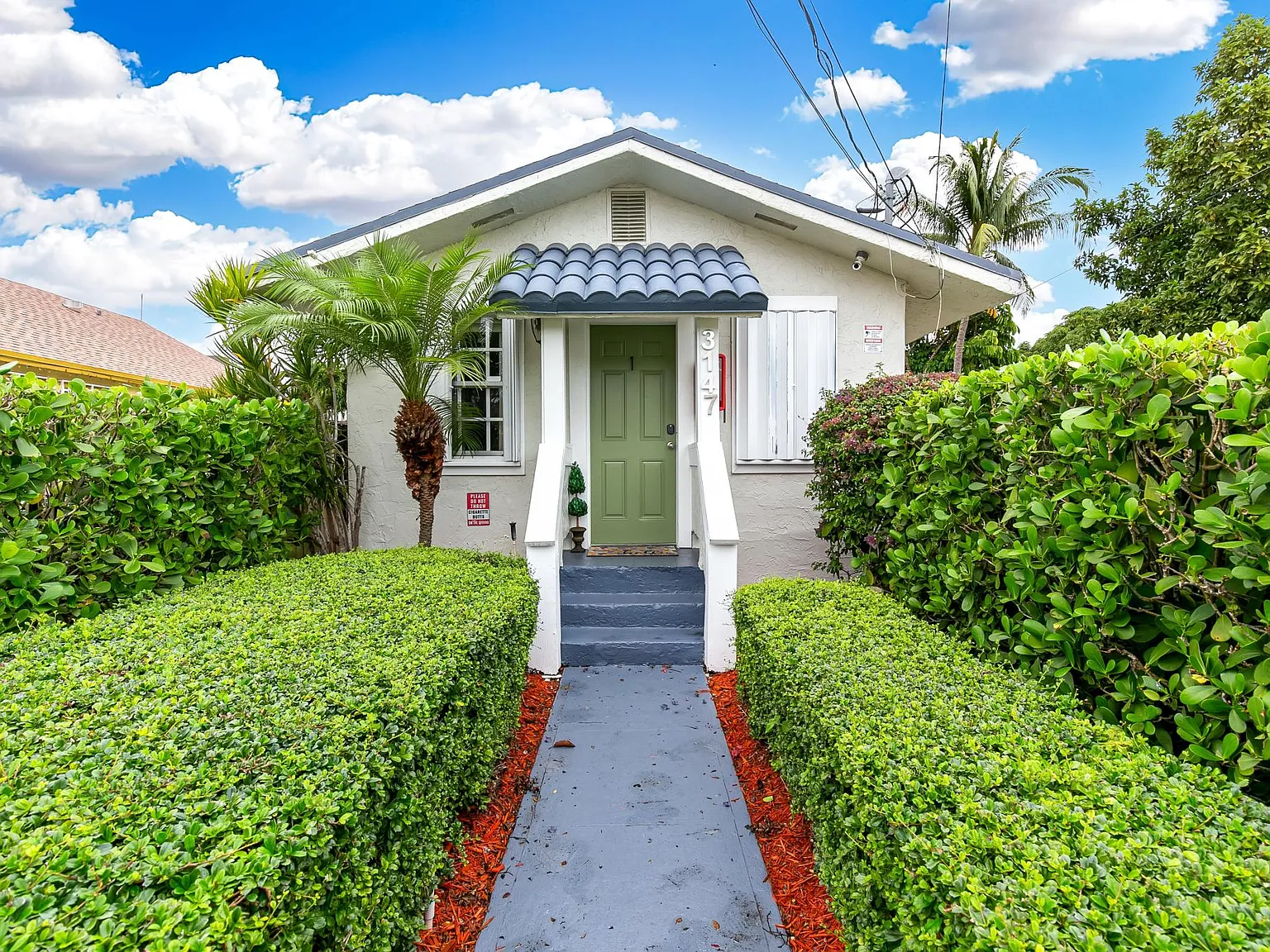 2 bed, 800 sqft, $2,900 — Photo 3