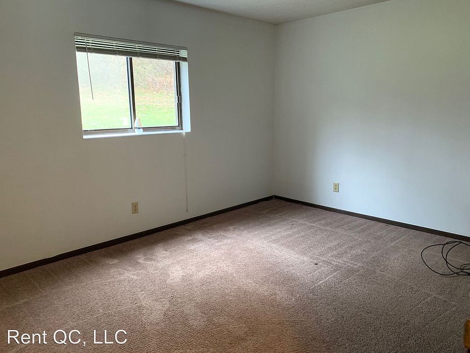 Timber Knoll 3741 3741 53rd St Moline, IL Zillow