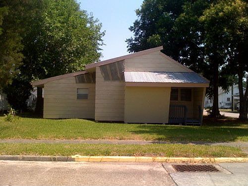 1st image of 1137 Academy St