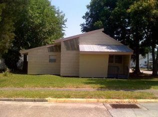 1137 Academy St, Houma, LA 70360
