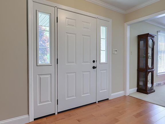 2nd image of 2308 New Danville Pike