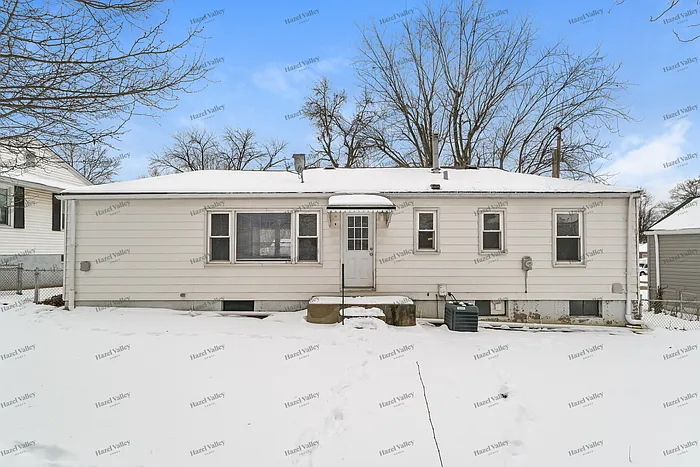 1147 Darr Dr — Photo 12