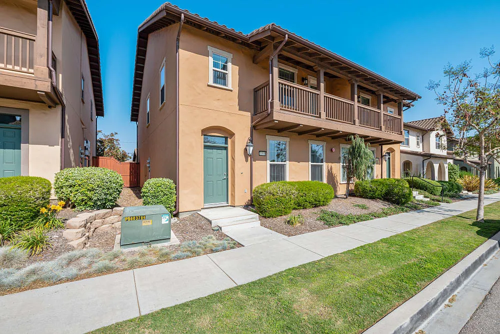 Catalina Heights - Military Housing — Photo 1