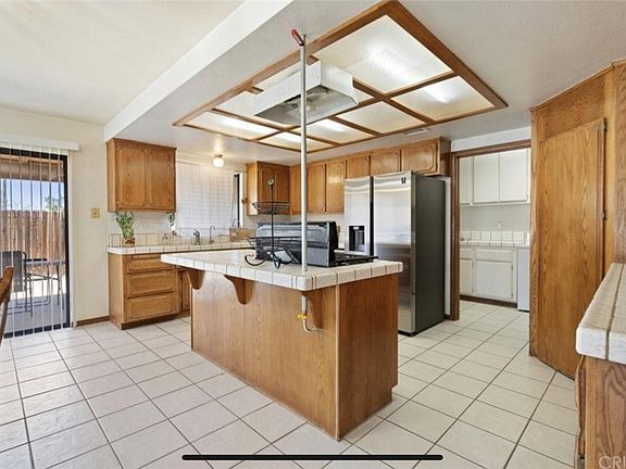 3rd image of 7910 Escobedo Ave