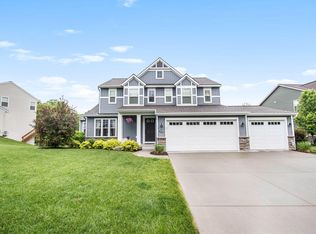 2839 Copper Hill Dr NE, Grand Rapids, MI 49525