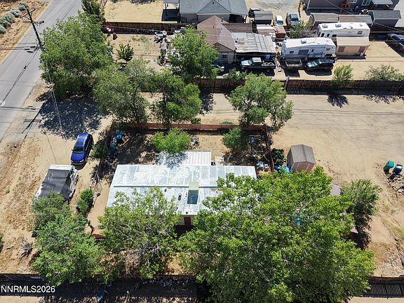 2nd image of 240 E 8th Ave