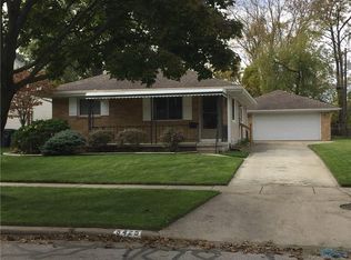 5425 Glastonberry Rd, Toledo, OH 43613