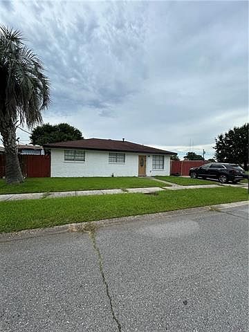 1st image of 2808 Campagna Dr