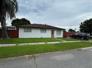 2808 Campagna Dr, Chalmette, LA 70043