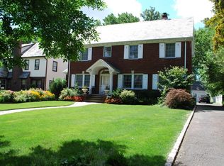 106 Summit Ave, Montclair, NJ 07043