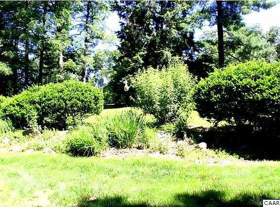 4th image of 4062 Wood Ln