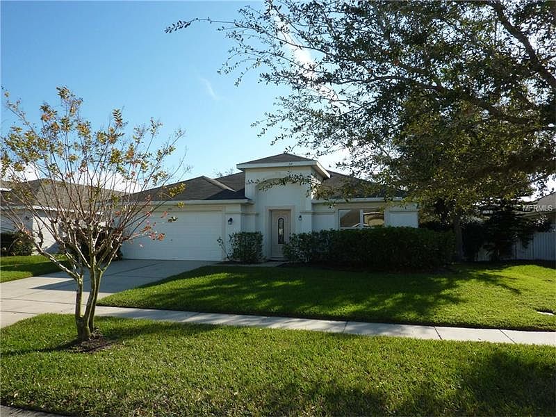 1st image of 2911 White Cedar Cir