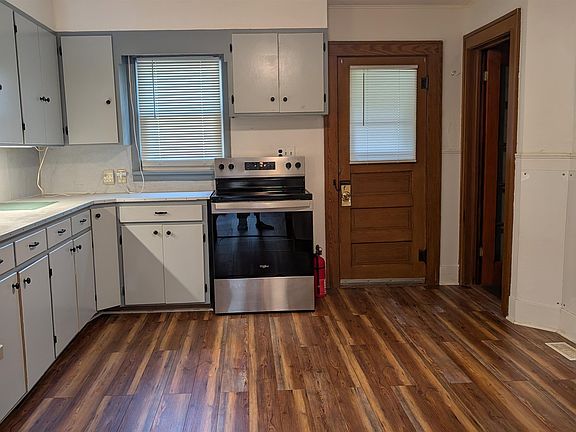 5th image of 1626 S Topeka Ave