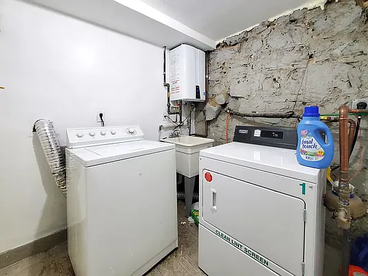 Rented by Avenues Real Estate | media 15