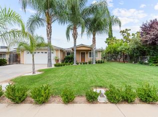 1556 E Evening Glow Ave, Reedley, CA 93654
