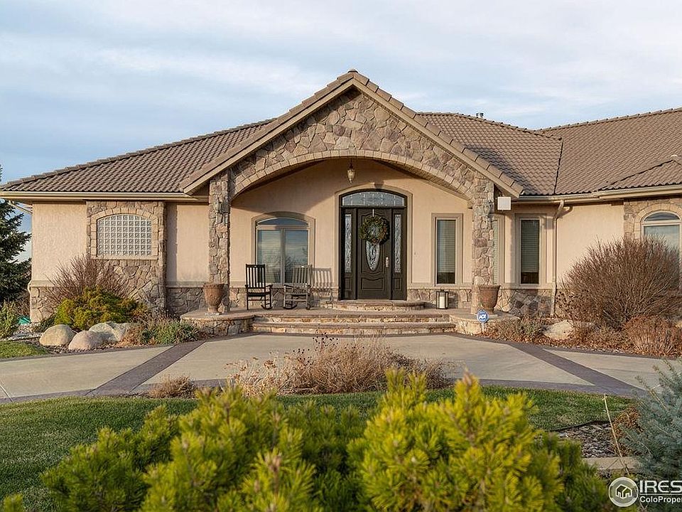 2nd image of 46 Sunset Ln