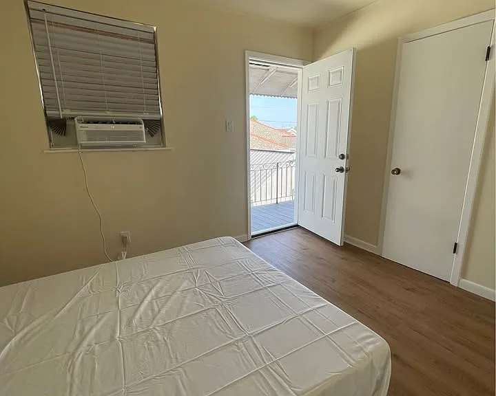 336 Harding St #C — Photo 10
