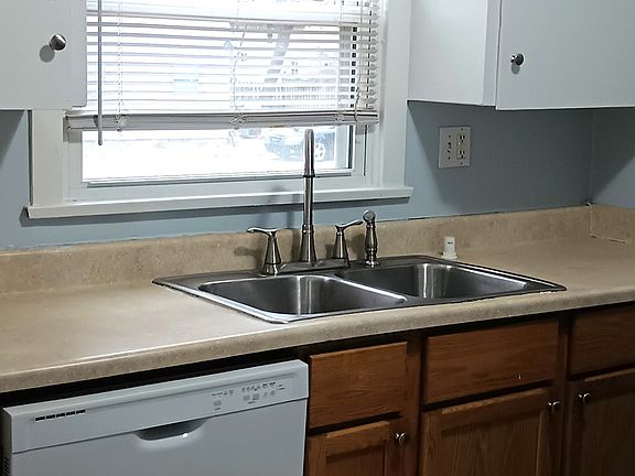1021 Euclid - Kit cab-sink_08062024