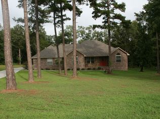 11228 Oakview, Cedarville, AR 72932