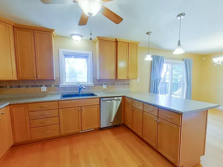 3101 Arbor Dr — Photo 7