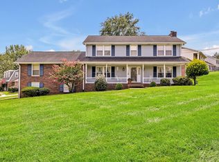 111 Stark Knob Rd, Hendersonville, TN 37075