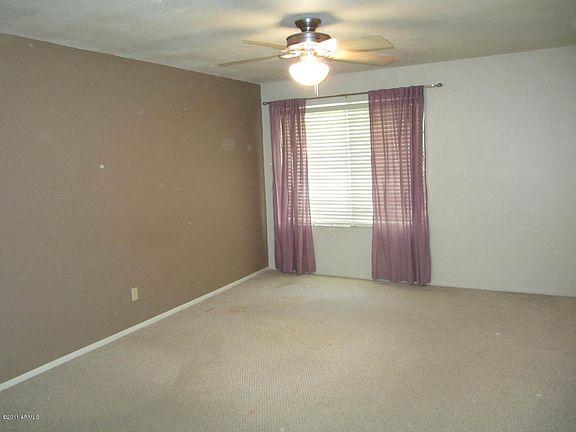 4th image of 925 N COLLEGE Avenue #G-126