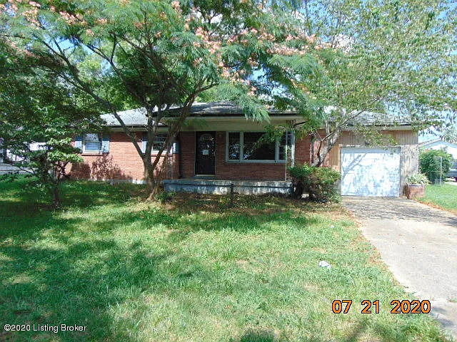 940 N Bardstown Rd photo 1