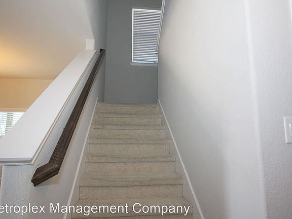 5th image of 11836 Tuscarora Dr