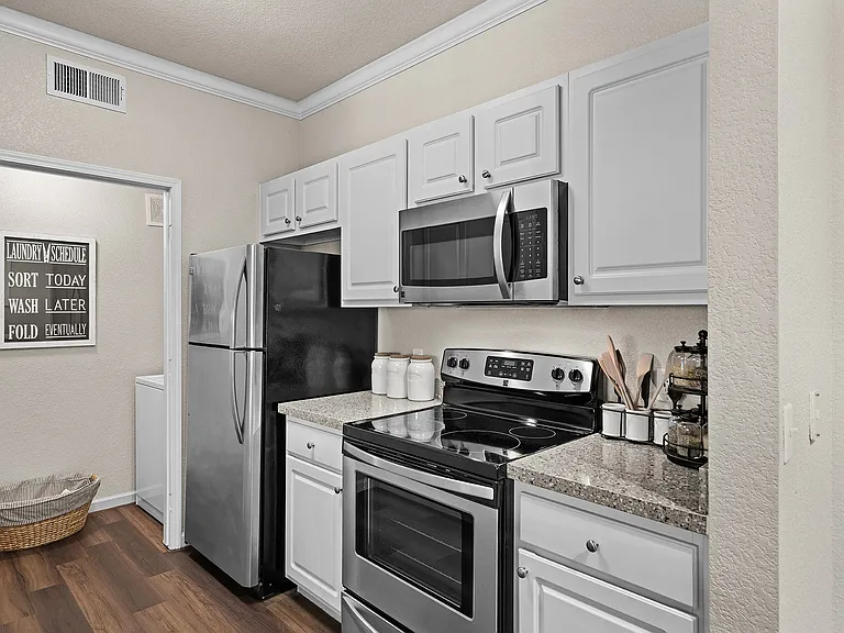 Willow Springs Apartments — Photo 17
