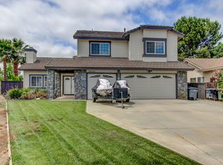 22733 Blueberry Ln, Wildomar, CA 92595