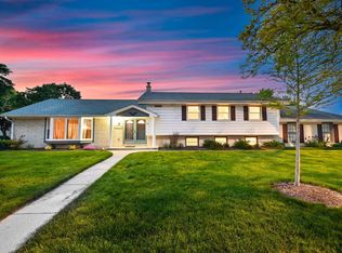 11910 W Locust St, Wauwatosa, WI 53222